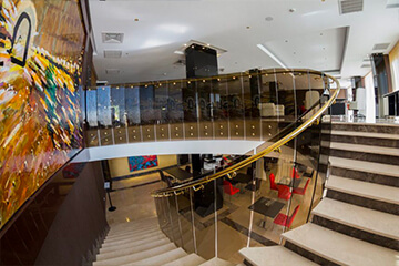 Лестничное ограждение maristella marine residence подробнее... Лестничное ограждение maristella marine residence